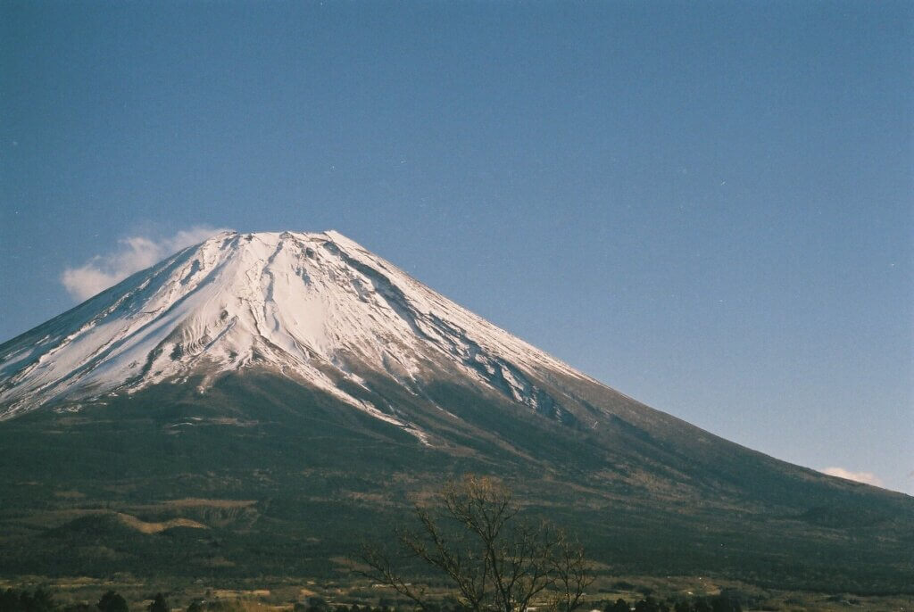 富士パノラマライン（国道139号線）から望む富士山の絶景ロード
